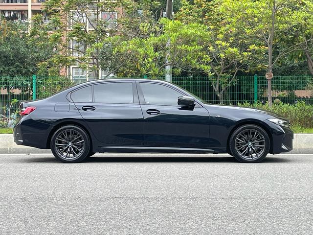 BMW 3 series 2023 Черный из Китая, фото 3