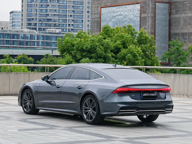 Audi A7 — фото 4