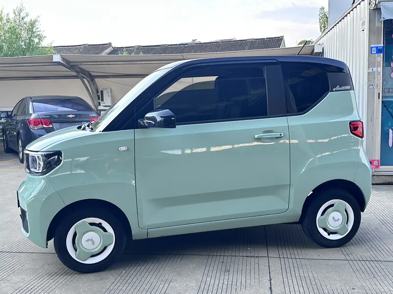 Wuling Hongguang Mini EV — фото 3