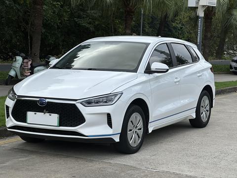 BYD e2