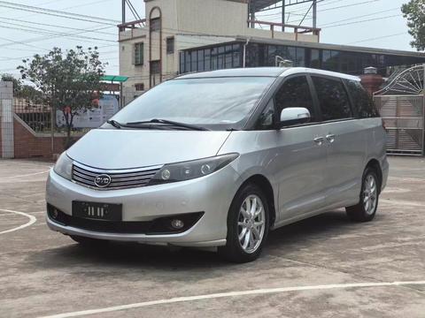 BYD M6, 2010 год