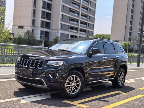 Jeep Grand Cherokee (Import)