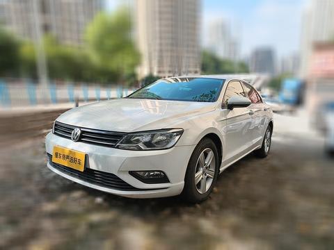 Volkswagen Lamando 2017 230TSI DSG