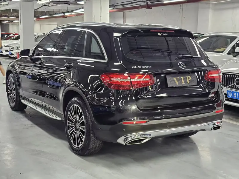 Mercedes-Benz GLC 200 4MATIC — фото 4