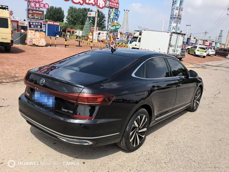Volkswagen Passat — фото 7