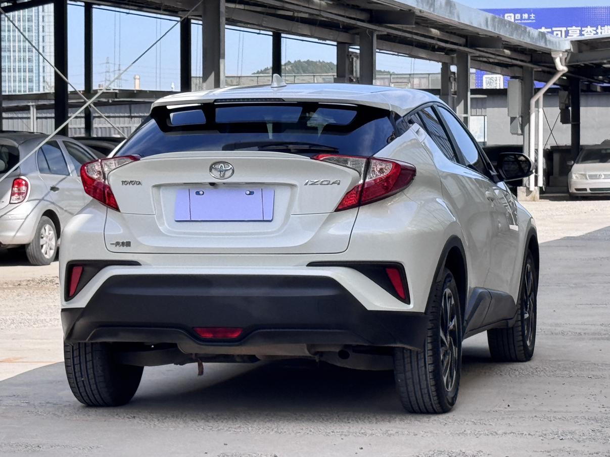 Toyota Izoa 2018 2.0L VI