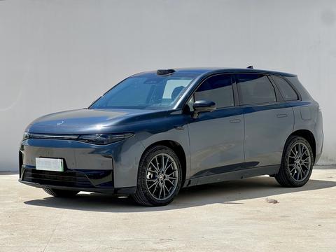 Leapmotor C10