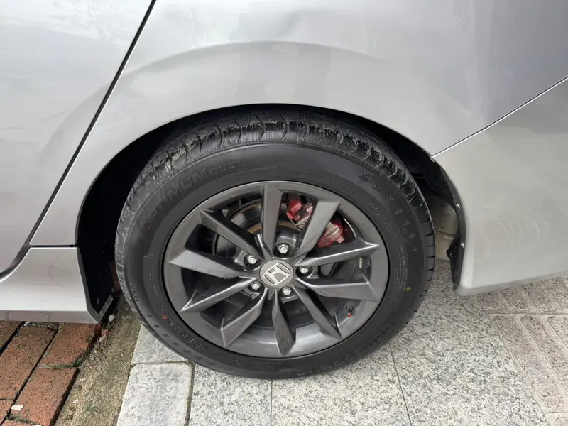 Honda Civic 220TURBO CVT VI — фото 7