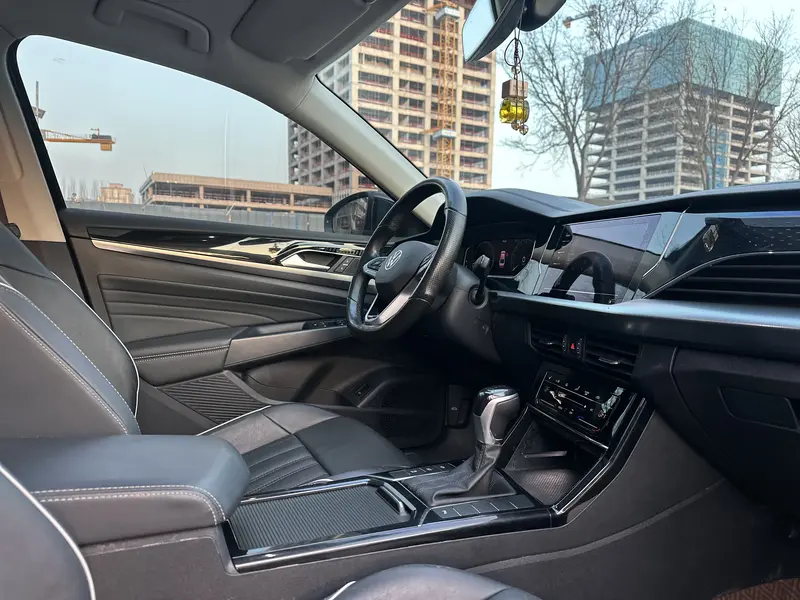 Volkswagen Passat — фото 8