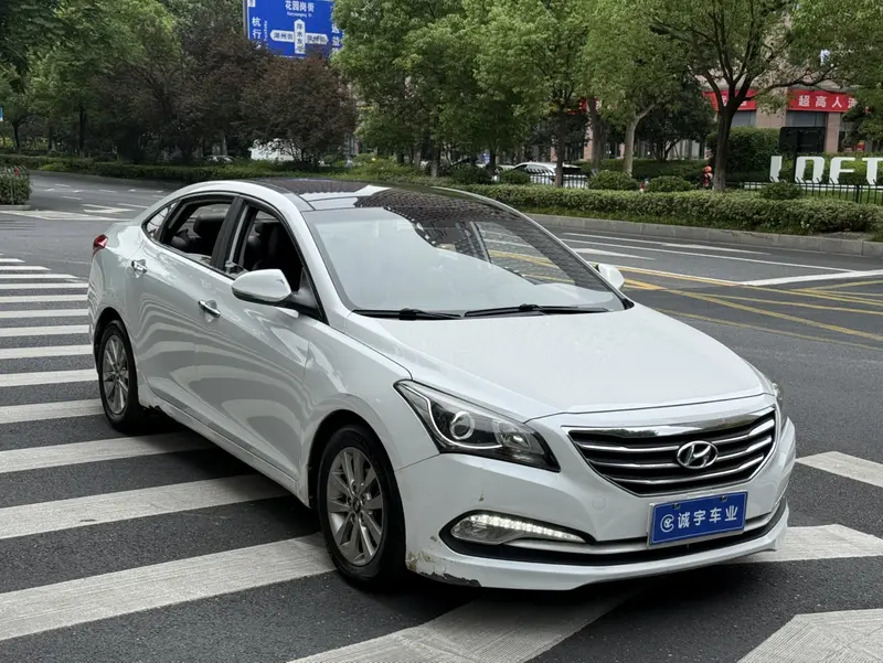 Hyundai Mistra — фото 3