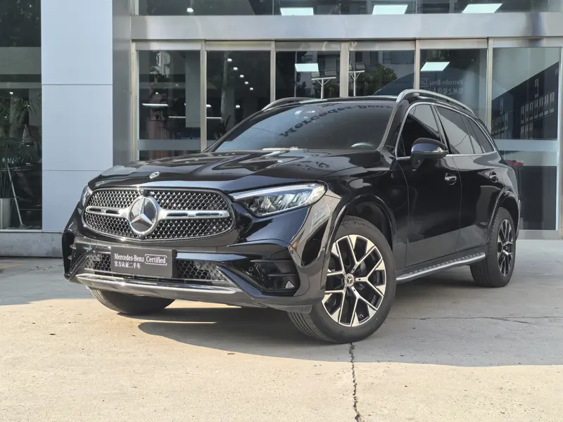 Mercedes-Benz GLC 260 L 4 MAT IC Luxury 5