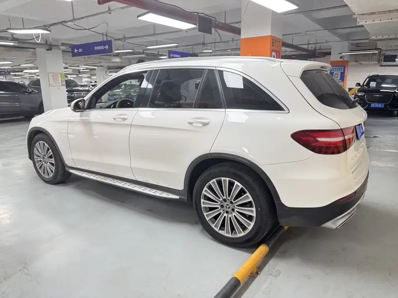 Mercedes-Benz GLC 200 4MATIC — фото 4
