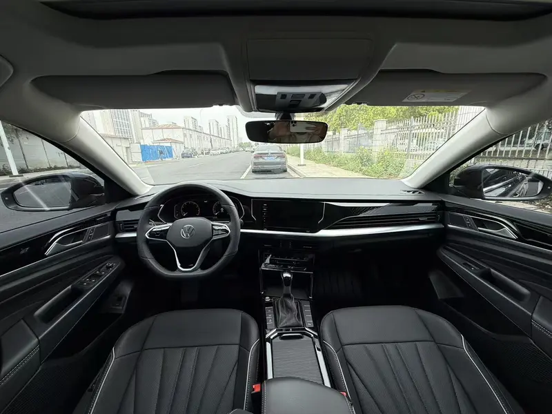 Volkswagen Passat — фото 8