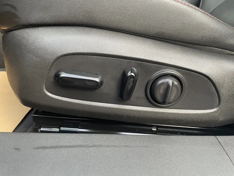 Chevrolet Malibu XL — фото 13