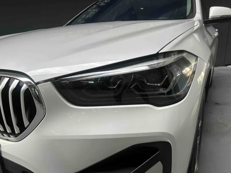 BMW X1 — фото 2
