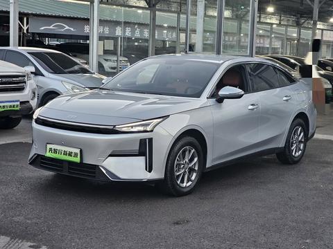 Geely Galaxy L6