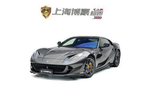 Ferrari 812