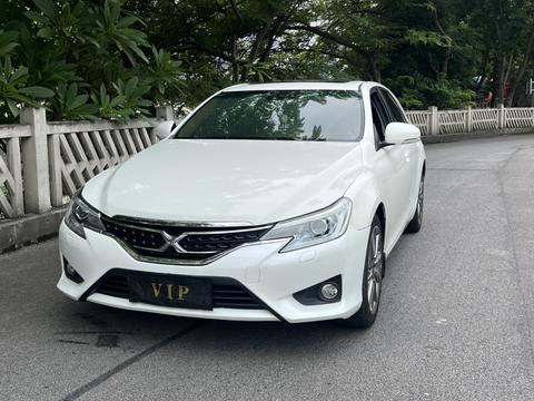 Toyota Reiz