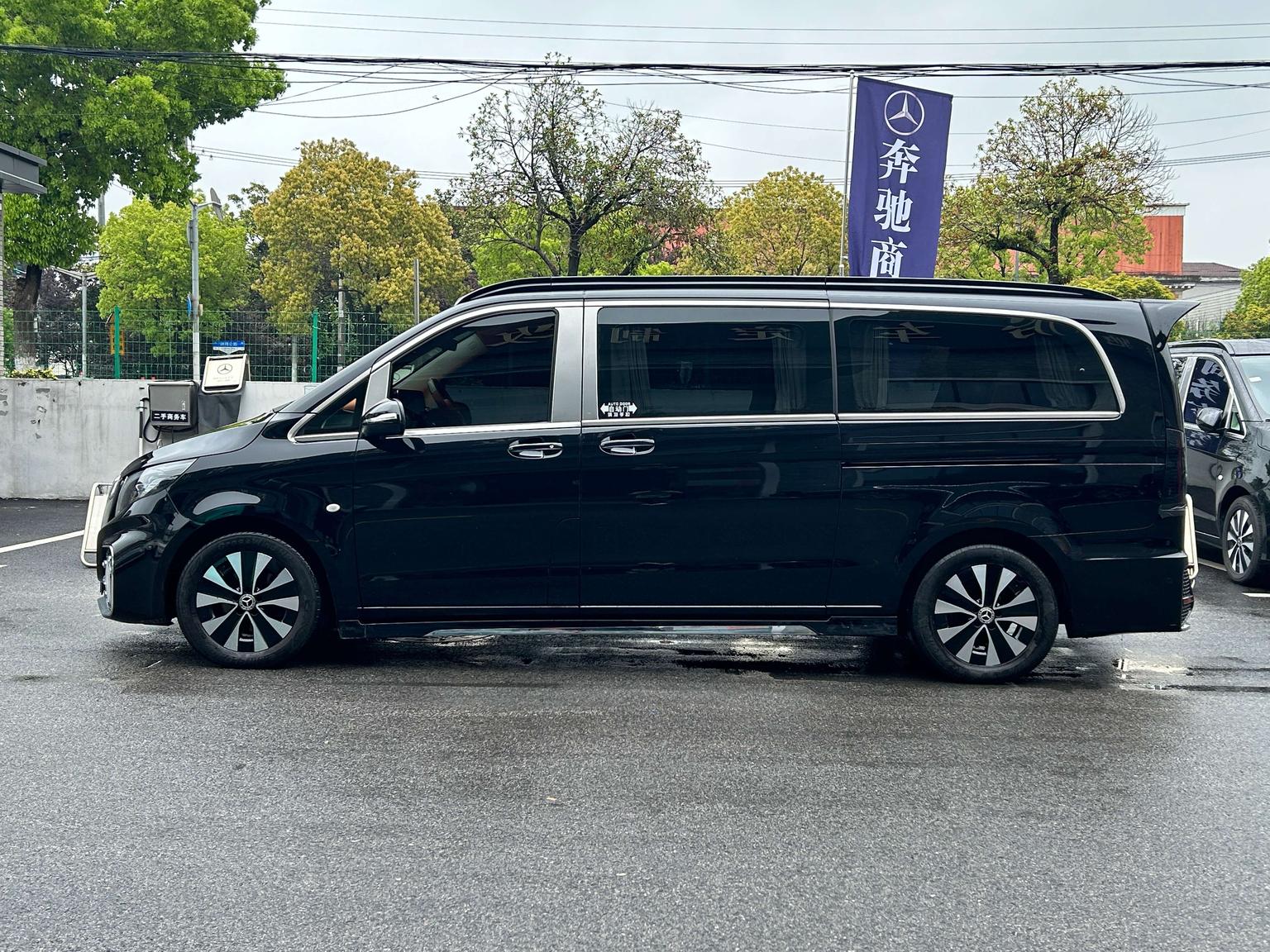 Mercedes-Benz Vito: фотография 3 из 15