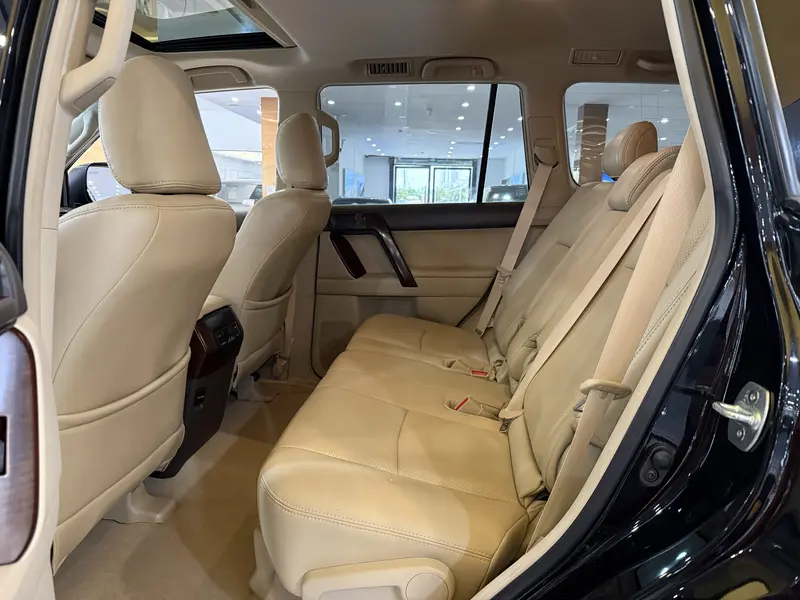Toyota Prado — фото 11