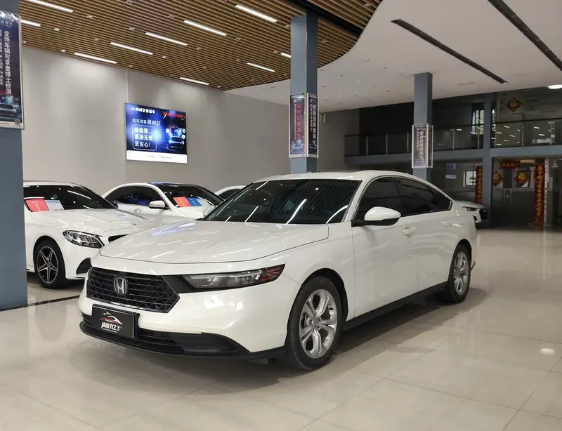 Honda Accord ·T 260 TURBO