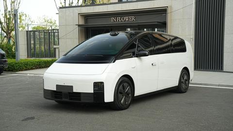 Li Auto MEGA
