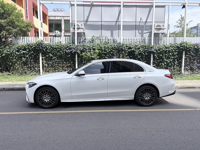 Mercedes-Benz Class C 2024 Белый из Китая, фото 5