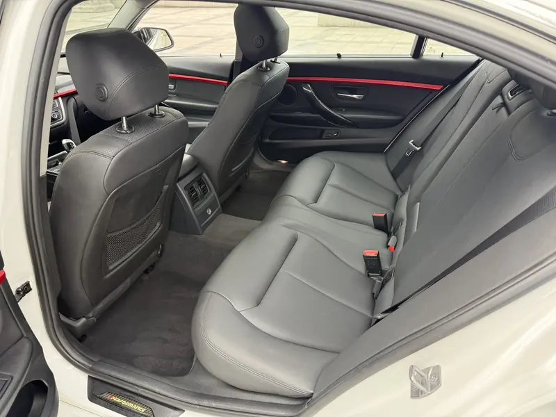 BMW 3 Series — фото 11