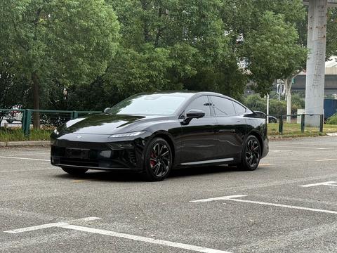 Автомобиль #1938930 007 2024 530Pro