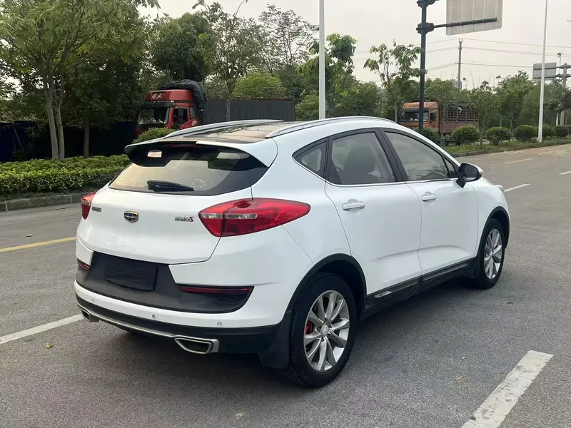 Geely Emgrand GS Sport 1.8 L AT — фото 7