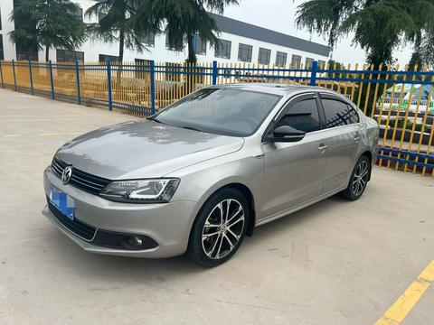 Volkswagen Sagitar 2014 1.4TSI MT Luxury