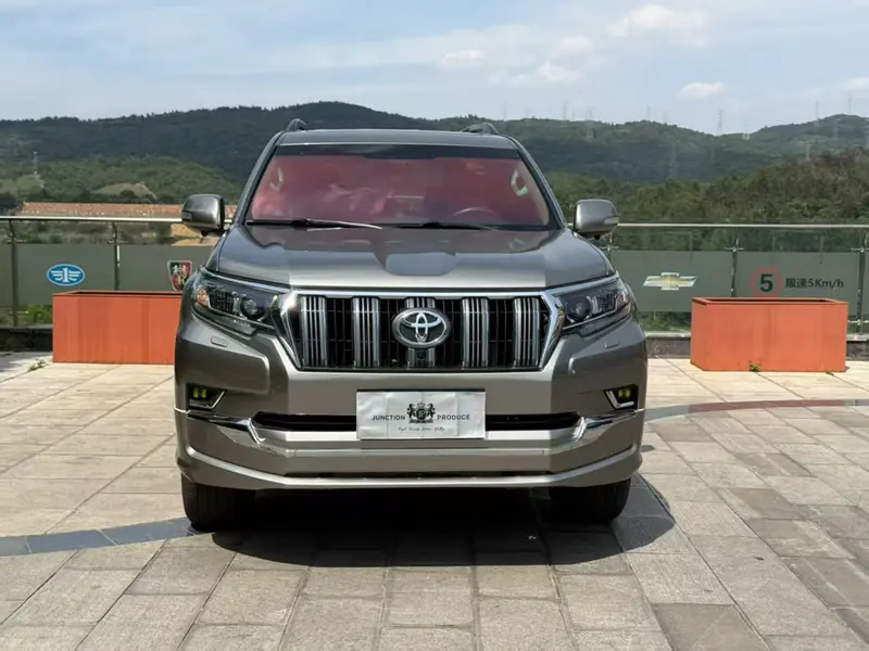 Toyota Prado — фото 2