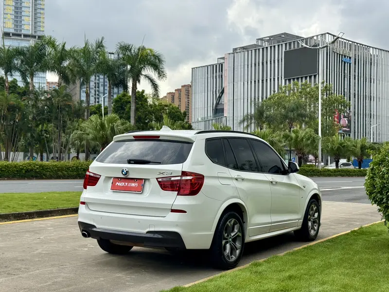 BMW X3 xDrive20i X — фото 7