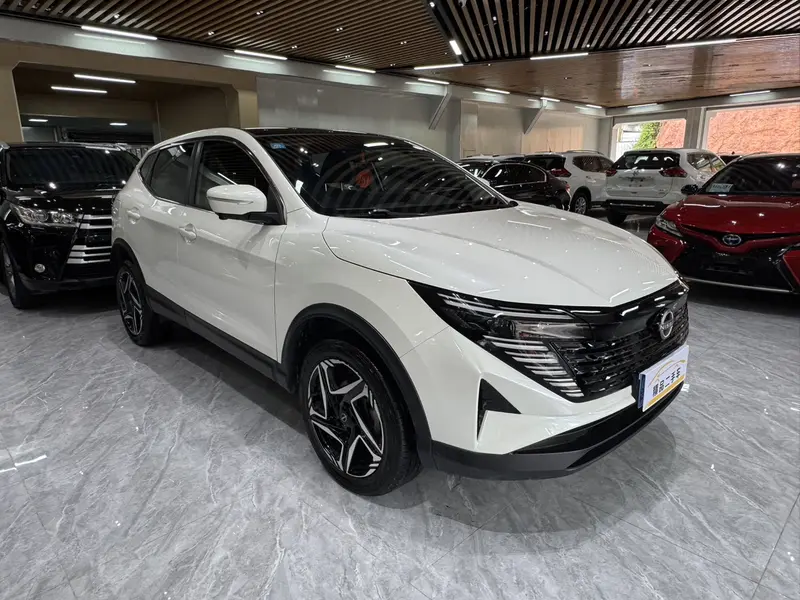 Nissan Qashqai — фото 3