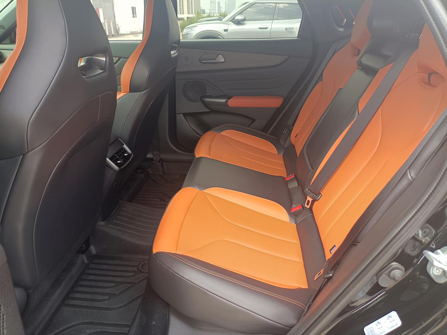 Changan UNI-V 2025 2.0T