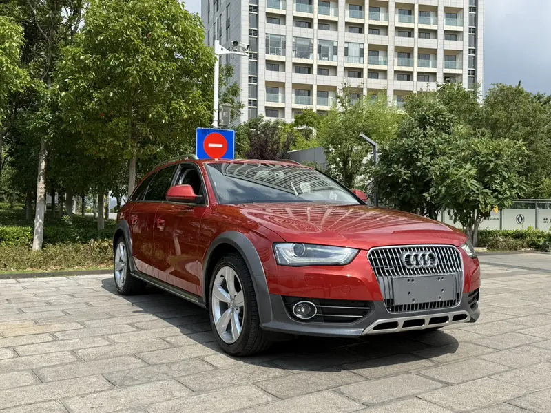 Audi A4 40 TFSI allroad quattro plus — фото 3