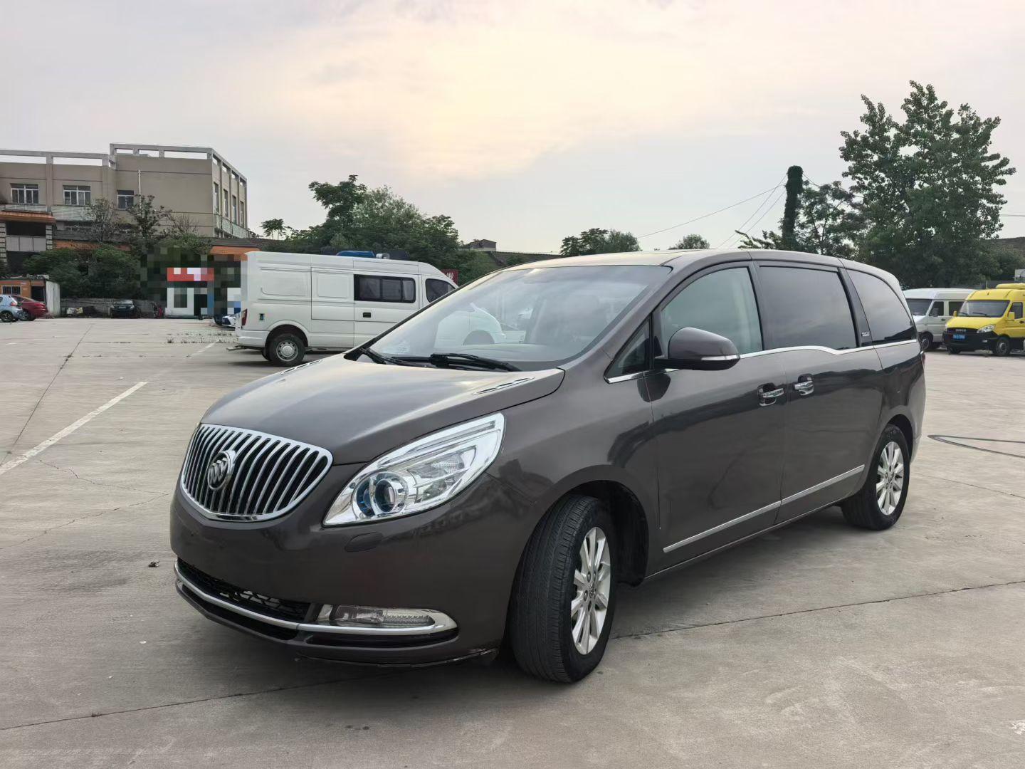 Buick GL8 — фотографии объявления, Фото 2