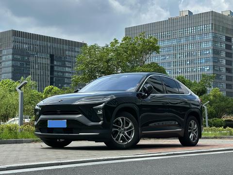 Nio EC6