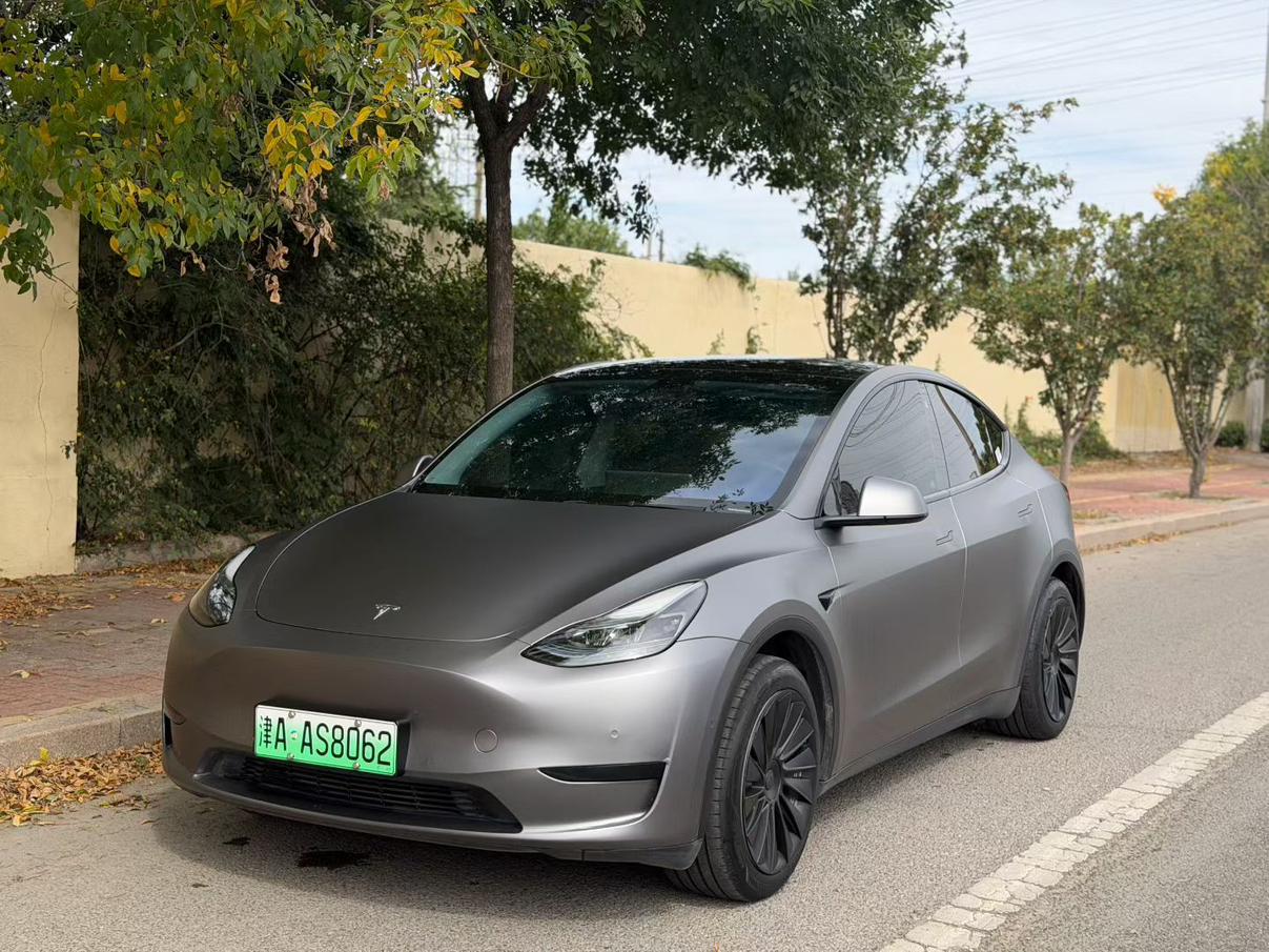 Tesla Model Y, фотография из объявления