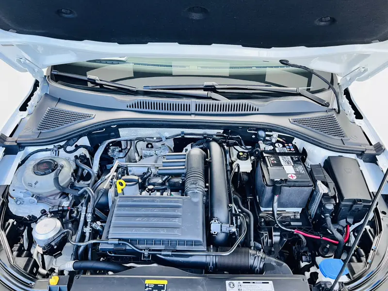 Volkswagen Lavida 280 TSI DSG — фото 8