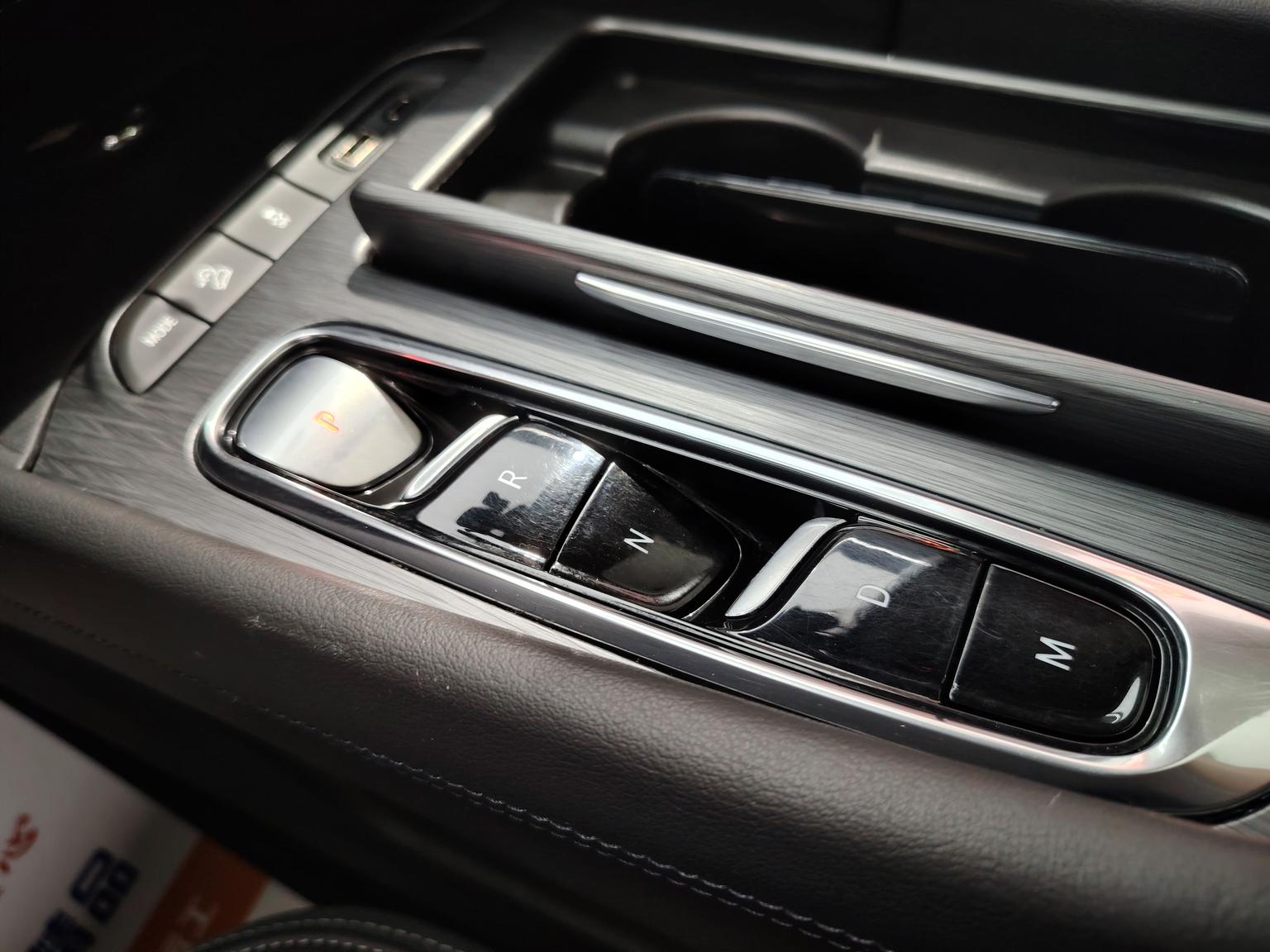Buick Enclave: фотография 20 из 21