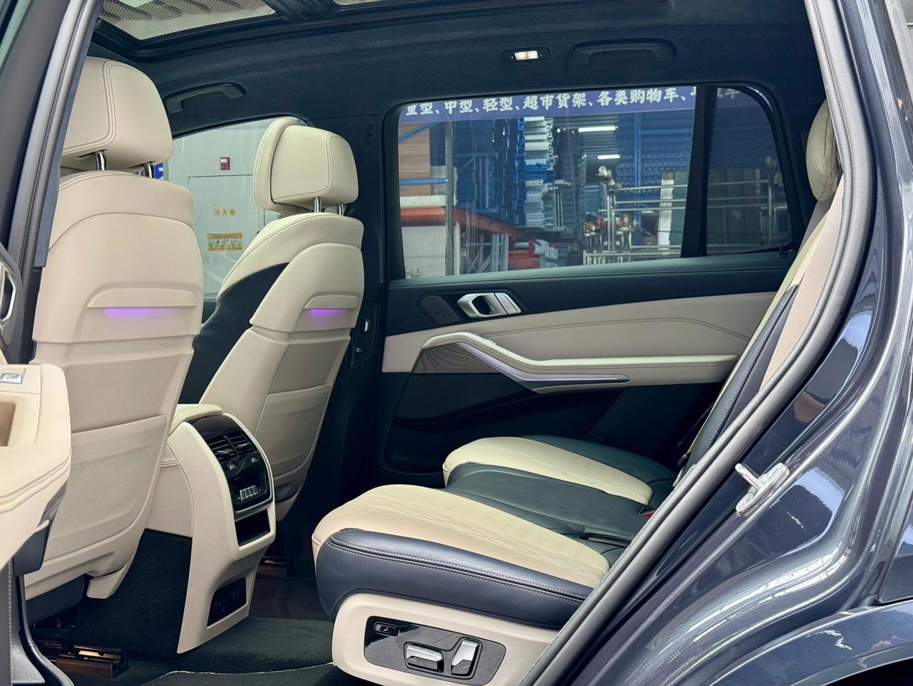 BMW X7: фотография 7 из 12