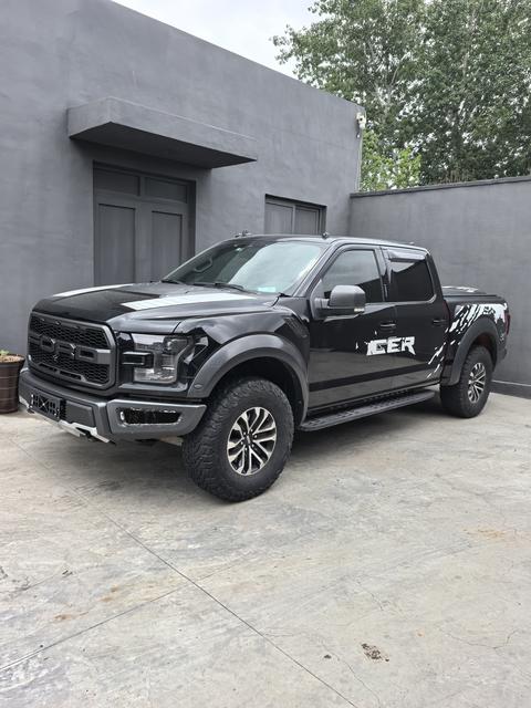Ford F-150 Raptor