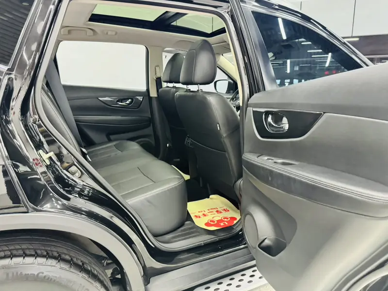 Nissan X-Trail 2.0 L CVT Comfort 2 WD — фото 20