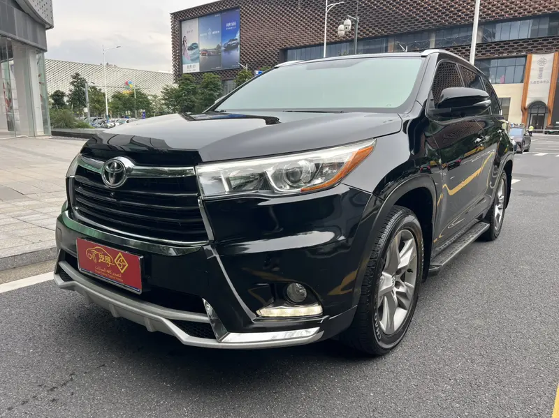 Toyota Highlander 2.0 T 2 WD Luxury 7