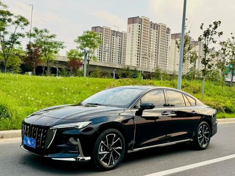 Hongqi H6
