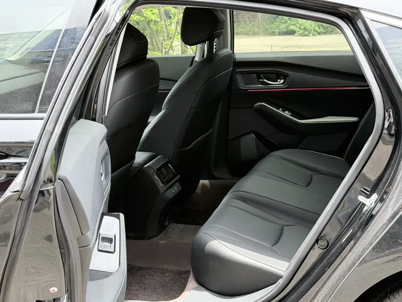Honda Accord — фото 11