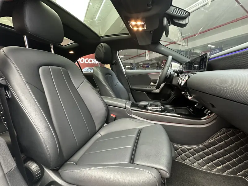 Mercedes-Benz A-Class рестайлинг A 180 L — фото 10