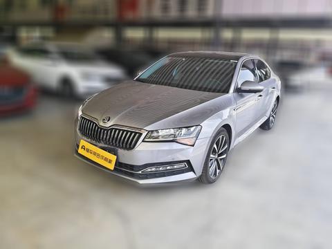 Skoda Superb 2022 TSI330 DSG