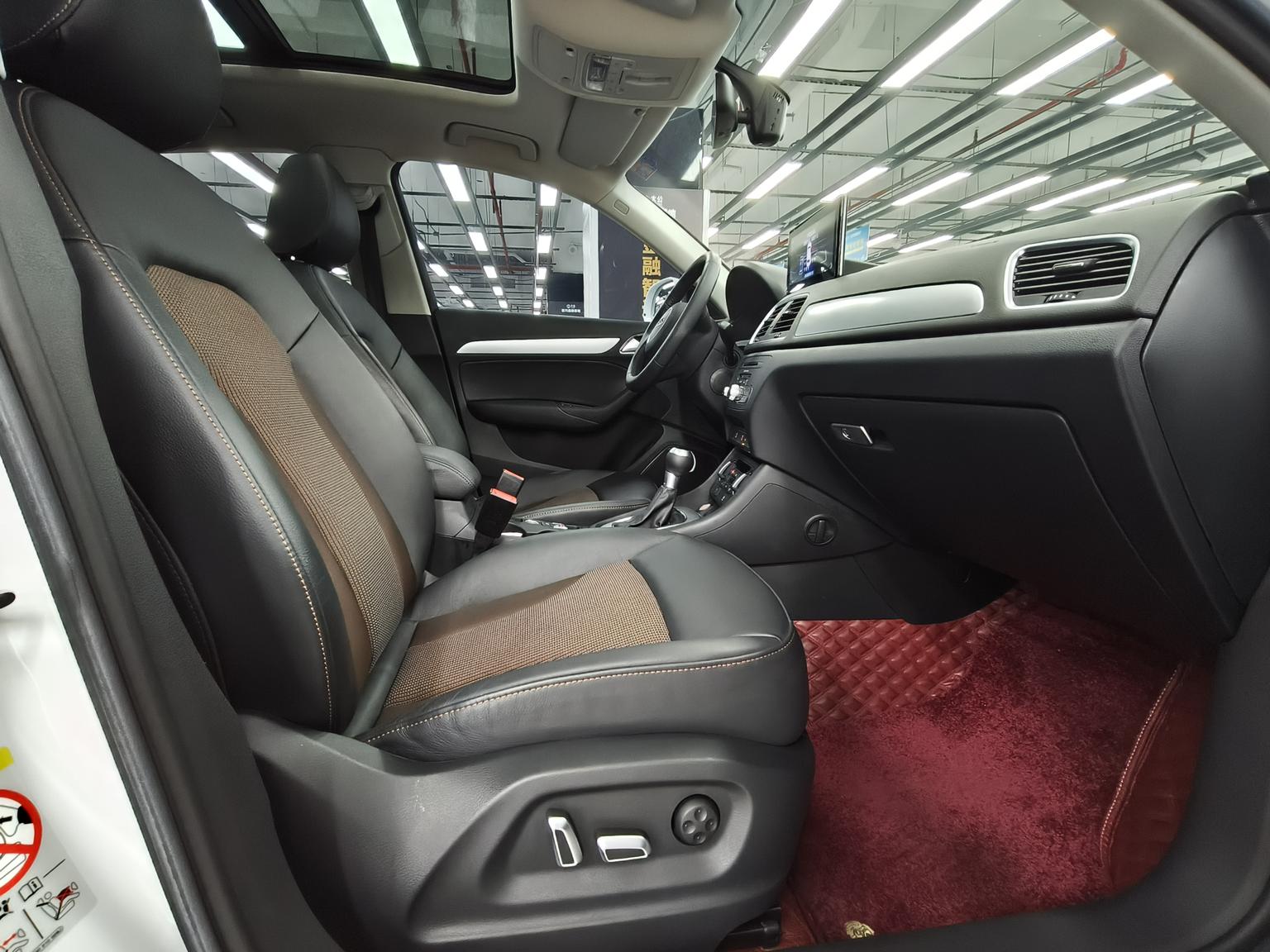 Audi Q3 — фотографии объявления, Фото 8